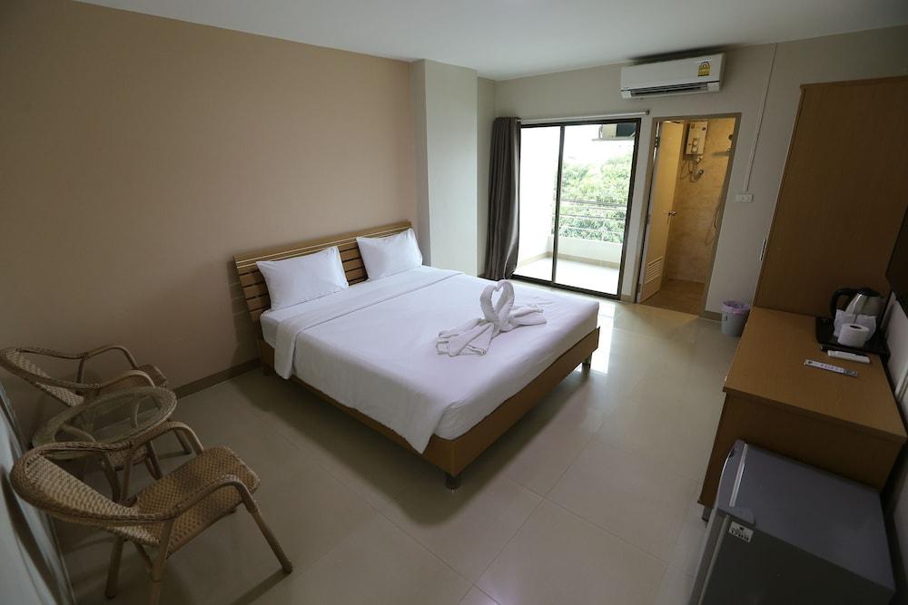 CK2 Hotel SHA EXTRA PLUS Bangkok Buitenkant foto