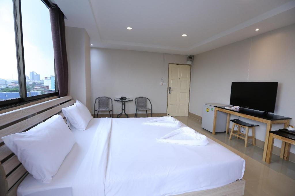 CK2 Hotel SHA EXTRA PLUS Bangkok Buitenkant foto