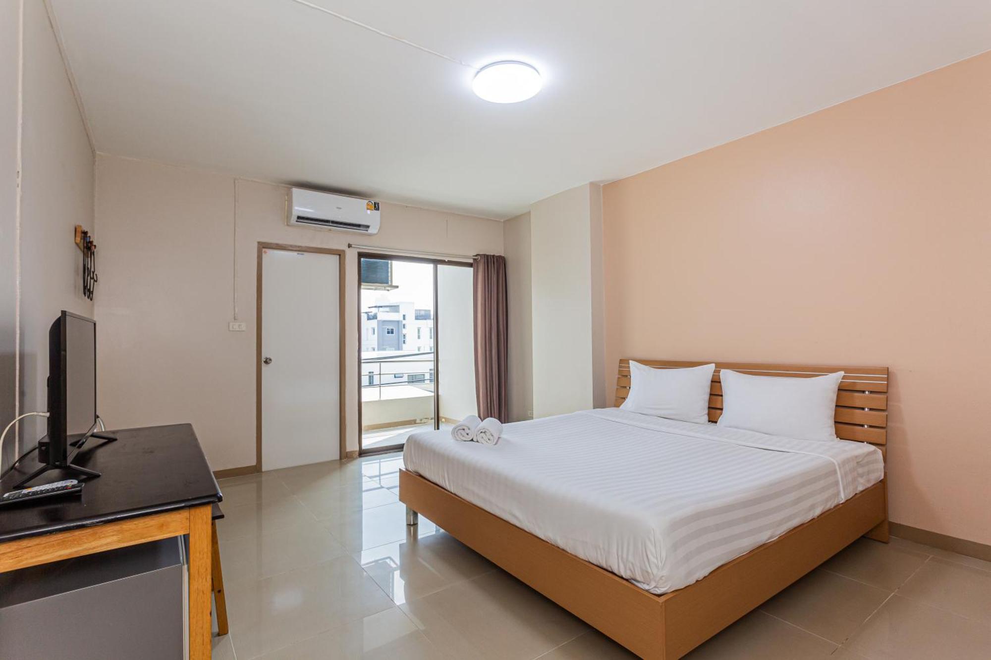 CK2 Hotel SHA EXTRA PLUS Bangkok Buitenkant foto