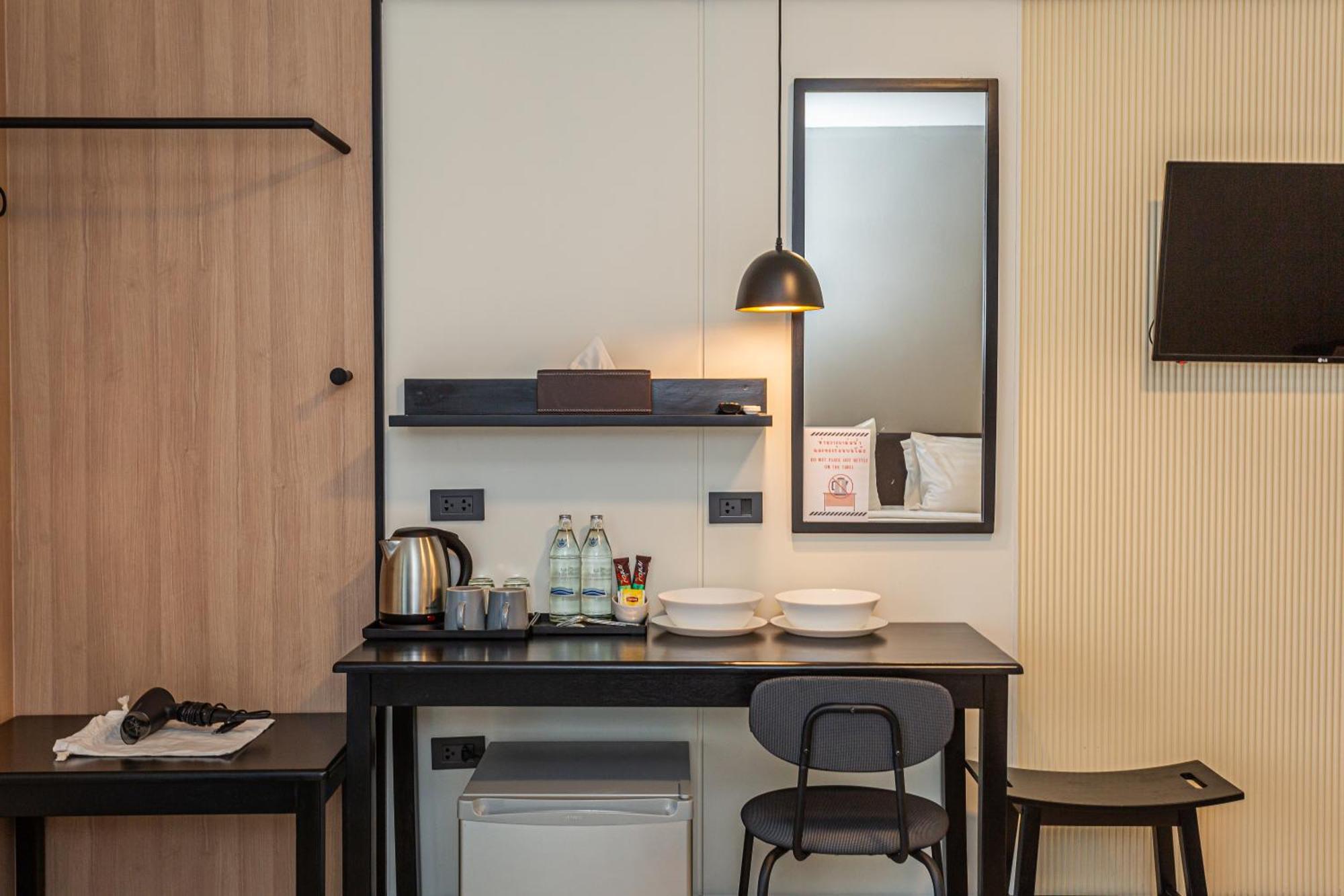 CK2 Hotel SHA EXTRA PLUS Bangkok Buitenkant foto